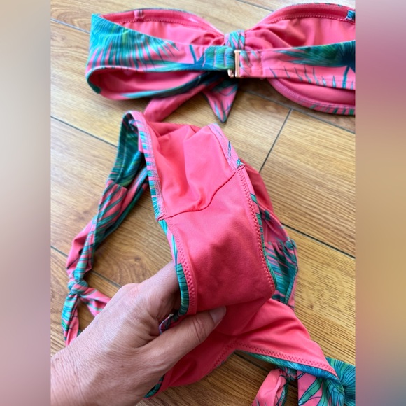 Victoria Secret Swimsuit Bikini Bandeau Set - Picture 5 of 9